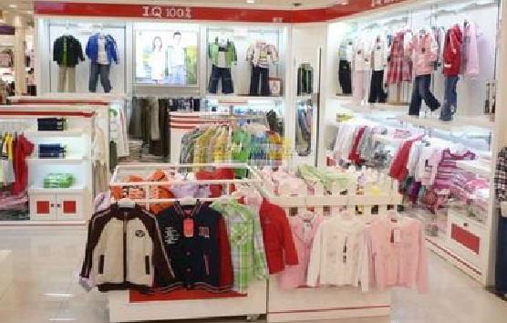 兴国店面装修风格确定。