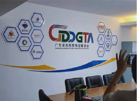 兴国公司走廊文化墙如何设计布置？